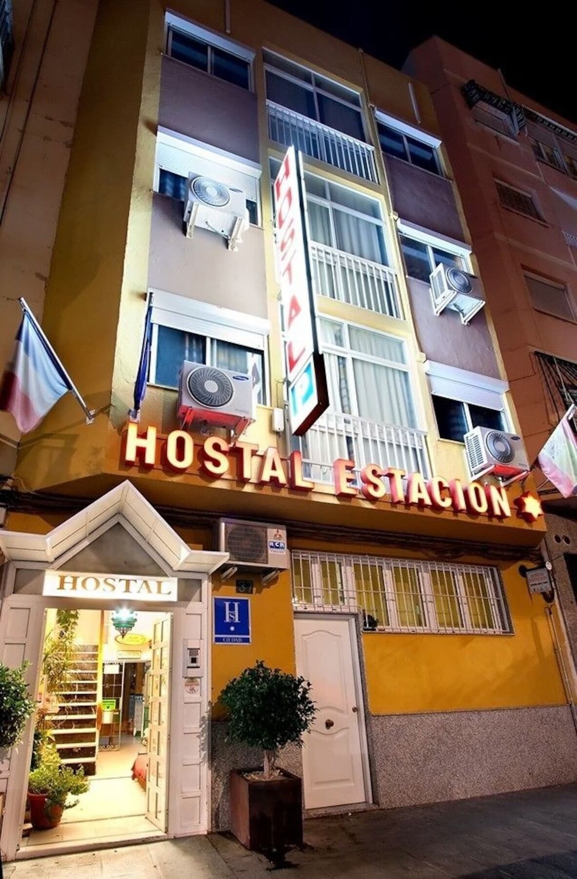 Hostal Estacion المرية المظهر الخارجي الصورة